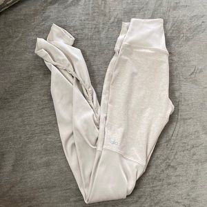 Alo Soft Goddess Leggings